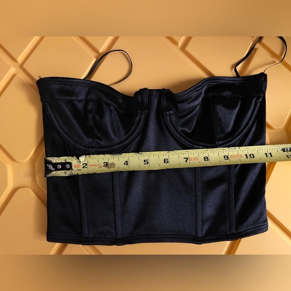 Edikted Satin Black Cropped Corset Bustier Top SM - Picture 8 of 8